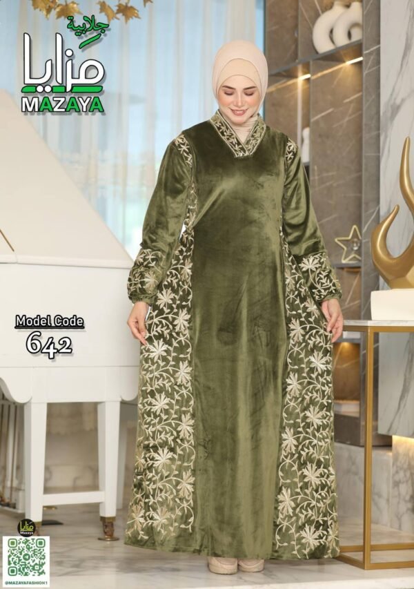 ⁦عبايه قطيفه⁩ - الصورة ⁦1⁩