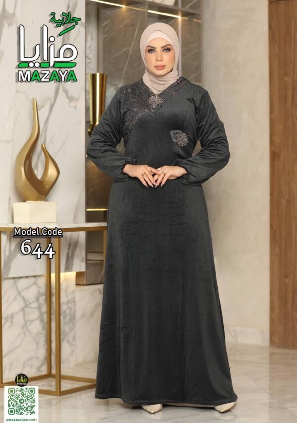⁦عبايه قطيفه⁩ - الصورة ⁦1⁩