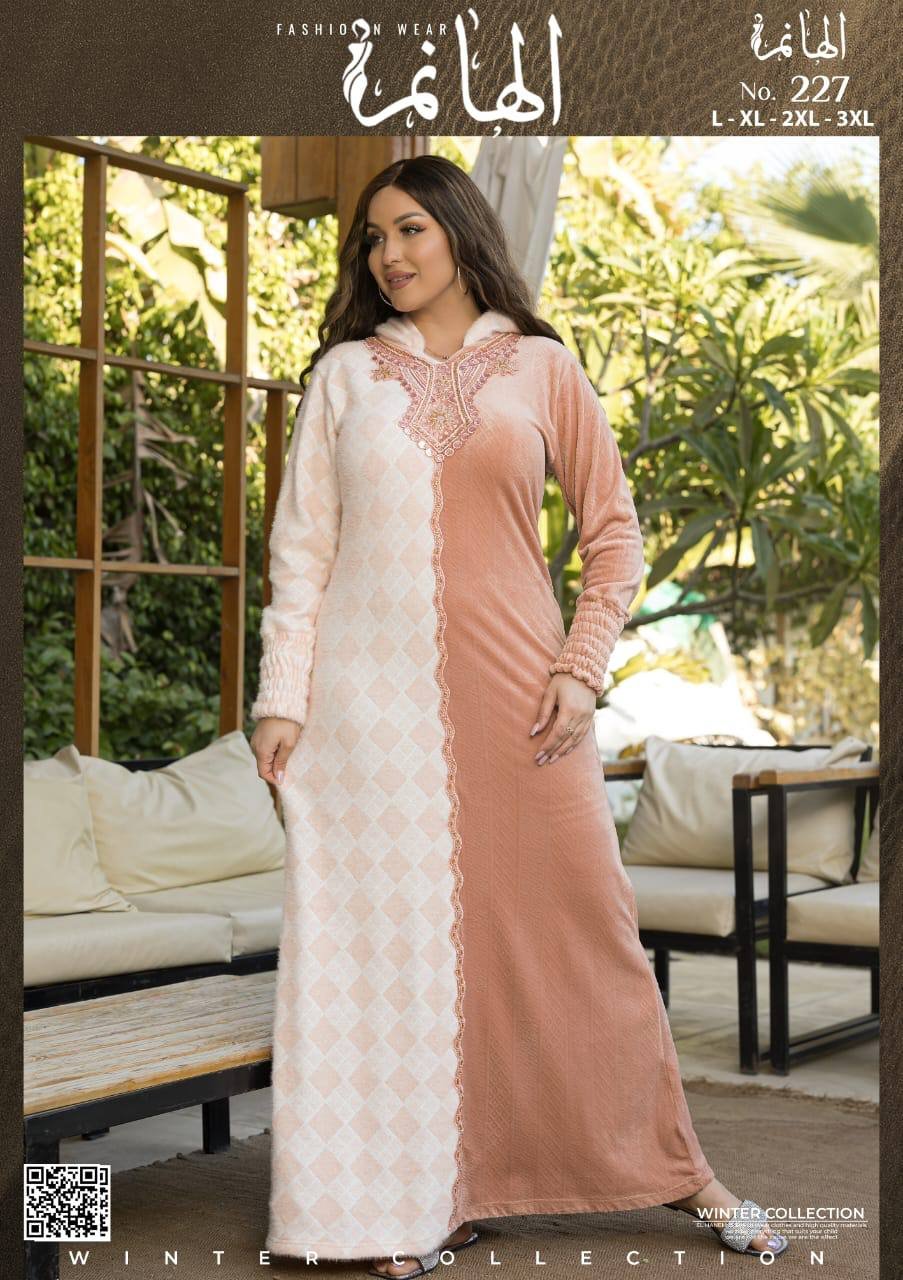 5967313079165372539 عبايه قطيفه بكابيشوه - الصورة 1