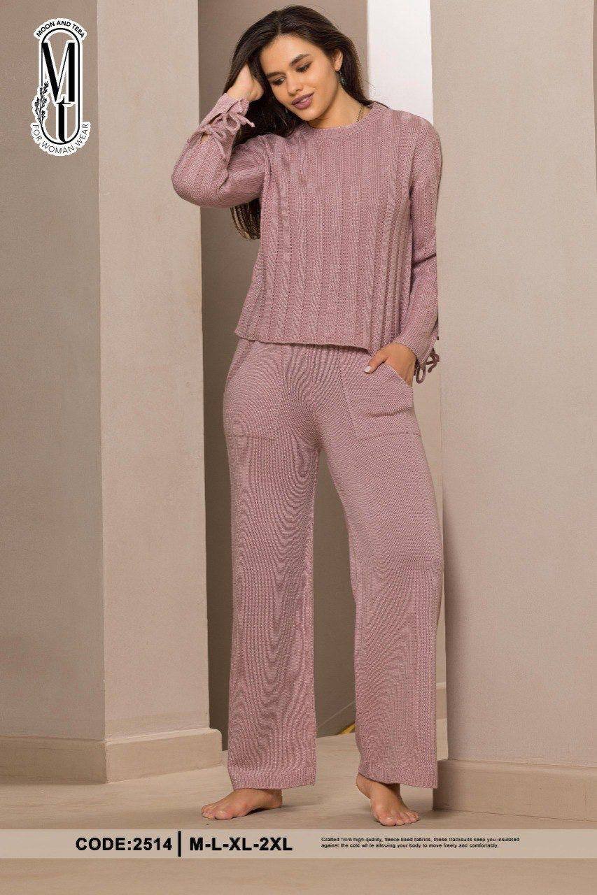 5981059233665371361 سوت تريكو - الصورة 1