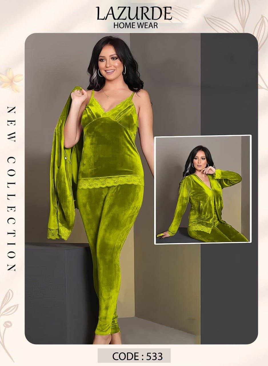 6017084684904811707 بيجامه قطيفه 3 قطع - الصورة 1