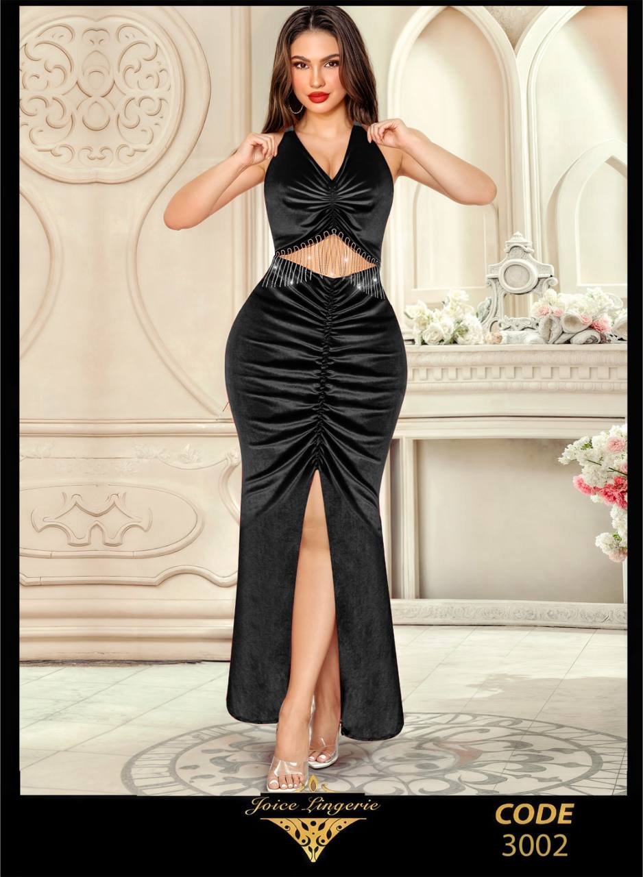 6028388712410369324 فستان قطيفه - الصورة 3