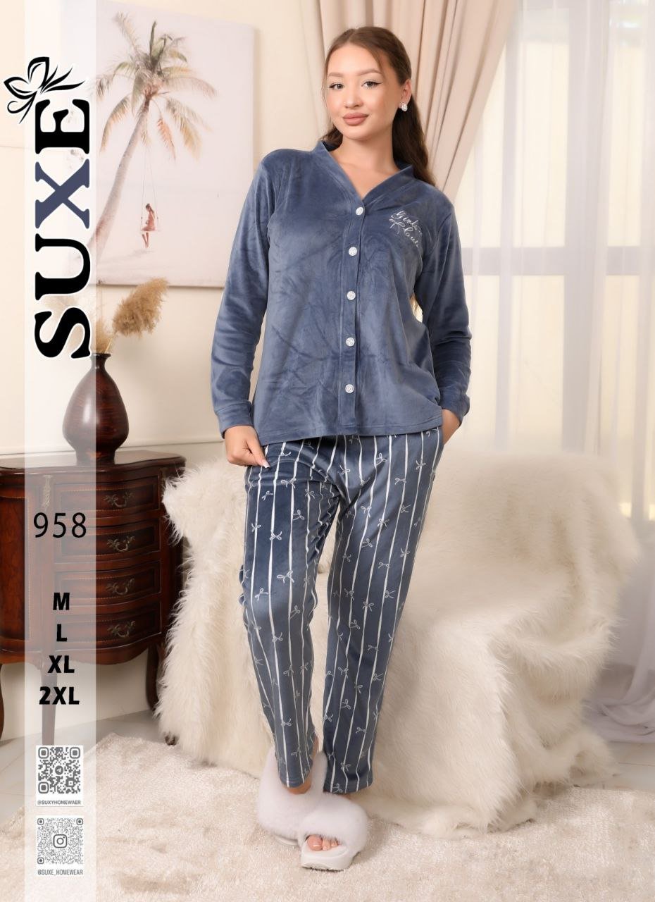 6030395419915306742 بيجامه قطيفه - الصورة 1