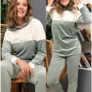 بيجامه قطيفه