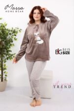 بيجامه قطيفه بيج سايز - الصورة 6